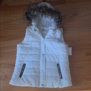 Forever Flower XL Junior Hooded Puffer Vest